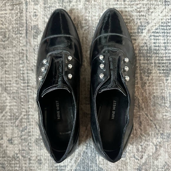 Nine West Patent Leather Oxfords NWOB - Picture 2 of 4
